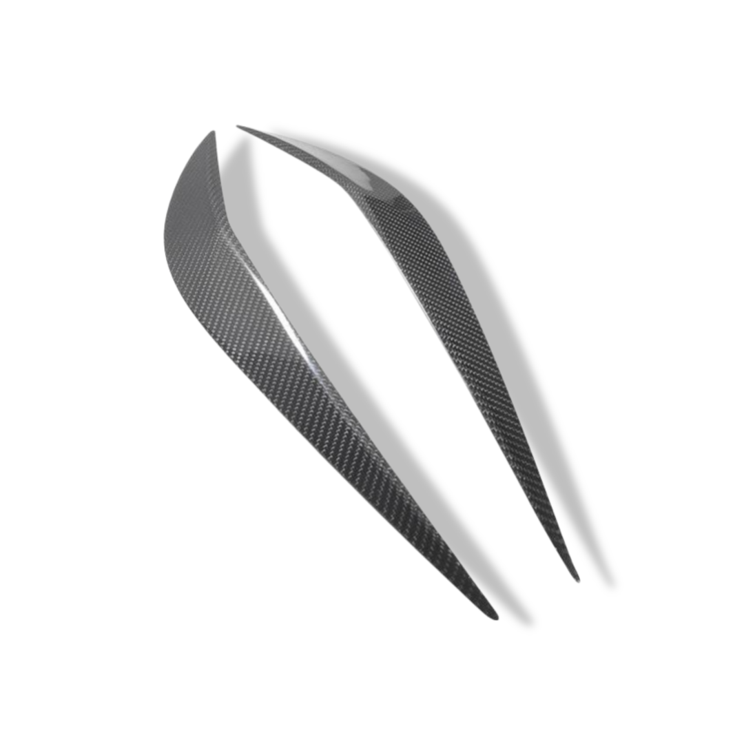 Carbon Fiber Eyelid Headlight Trim - BMW F80 M3 / F82 M4 / F83 M4